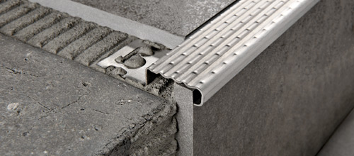 Paraspigolo Acciaio Inox Lucido 25x25 Mm - Foto 6